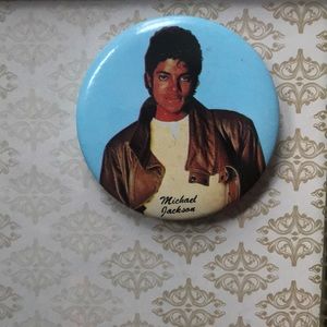 Vintage 1980s Michael Jackson pinback pin